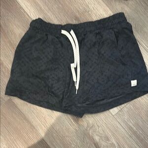 Vuori excellent condition shorts